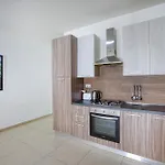 شقة Spacious 4br With Private Balcony In Swieqi By 360 Estates Is-Swieqi