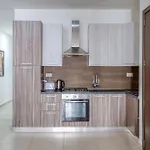 Spacious 4br With Private Balcony In Swieqi By 360 Estates شقة *