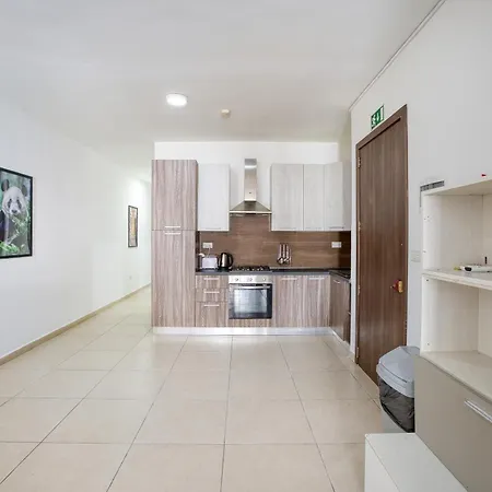Spacious 4br With Private Balcony In Swieqi By 360 Estates Is-Swieqi