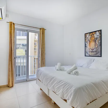 Spacious 4br With Private Balcony In Swieqi By 360 Estates * Is-Swieqi