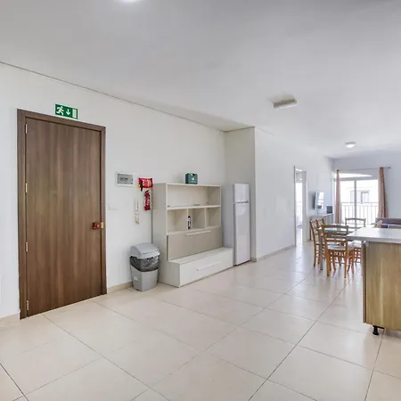 Apartment Spacious 4br With Private Balcony In Swieqi By 360 Estates