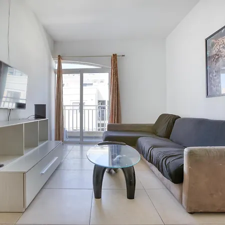 Spacious 4br With Private Balcony In Swieqi By 360 Estates * Is-Swieqi