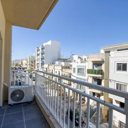 Spacious 4br With Private Balcony In Swieqi By 360 Estates