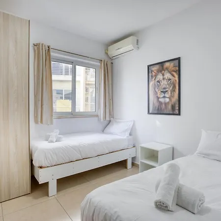 Spacious 4br With Private Balcony In Swieqi By 360 Estates Apartment *