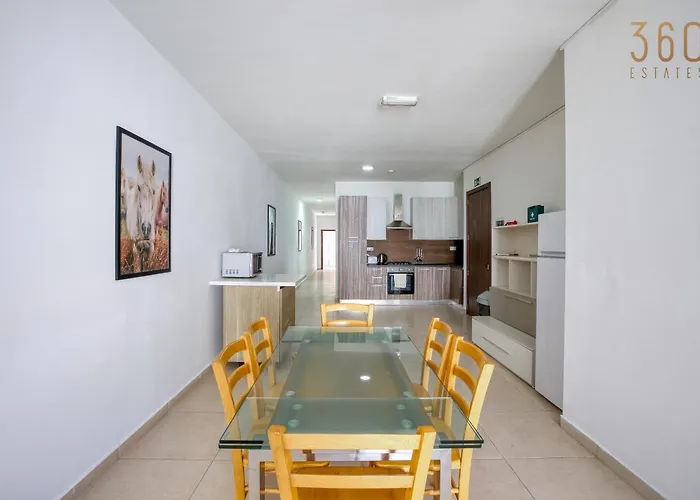 Spacious 4br With Private Balcony In Swieqi By 360 Estates * Is-Swieqi
