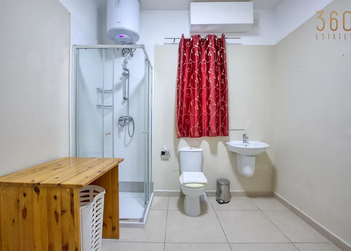 Spacious 4br With Private Balcony In Swieqi By 360 Estates Apartman *