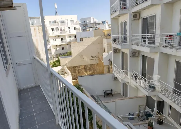 Apartman Spacious 4br With Private Balcony In Swieqi By 360 Estates *